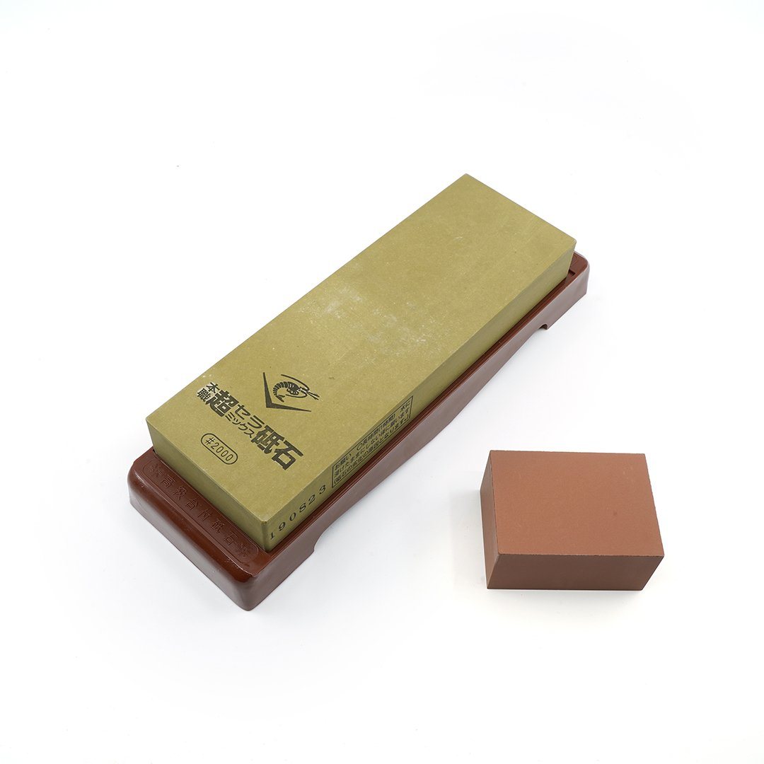 Naniwa Chosera #2000 Grit Japanese Whetstone SS2000